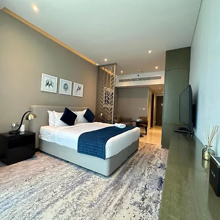 Business Bay Modern Studio With A Canal View At Damac Maison Prive 1616 Dubai Exterior photo