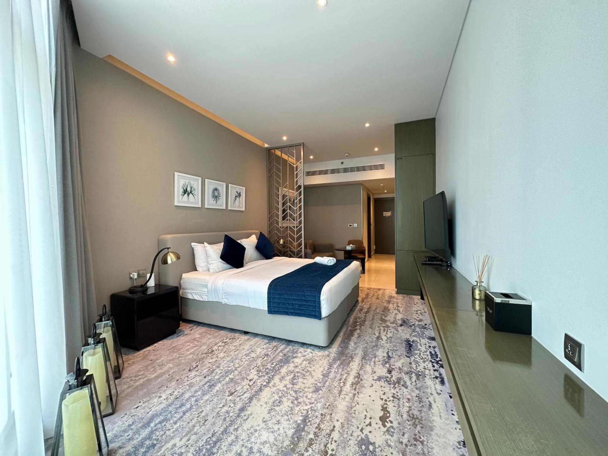 Business Bay Modern With A Canal View At Damac Maison Prive 1616 Appartamento *