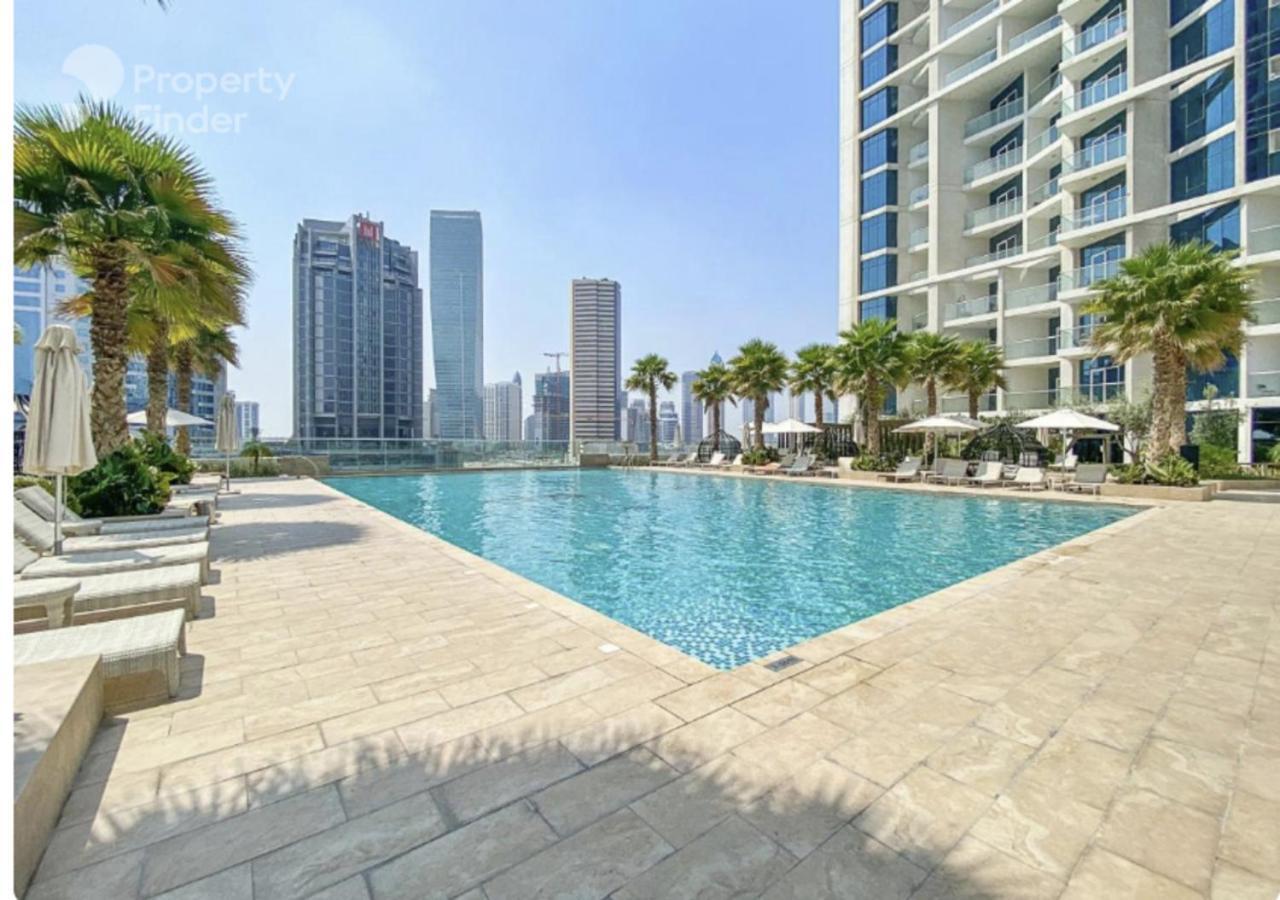 Business Bay Modern With A Canal View At Damac Maison Prive 1616 Appartamento *
